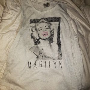 Marilyn monroe tank top!